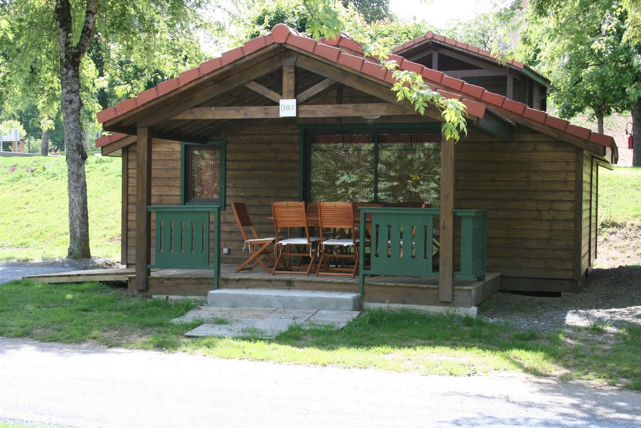 Camping Les Etoiles Saint-Sornin-Lavolps Eksteriør billede